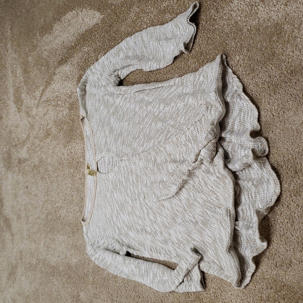 Cream gold top